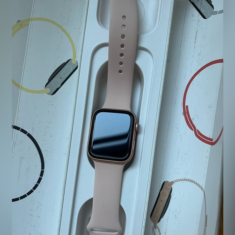 Apple Watch *BRAND NEW*